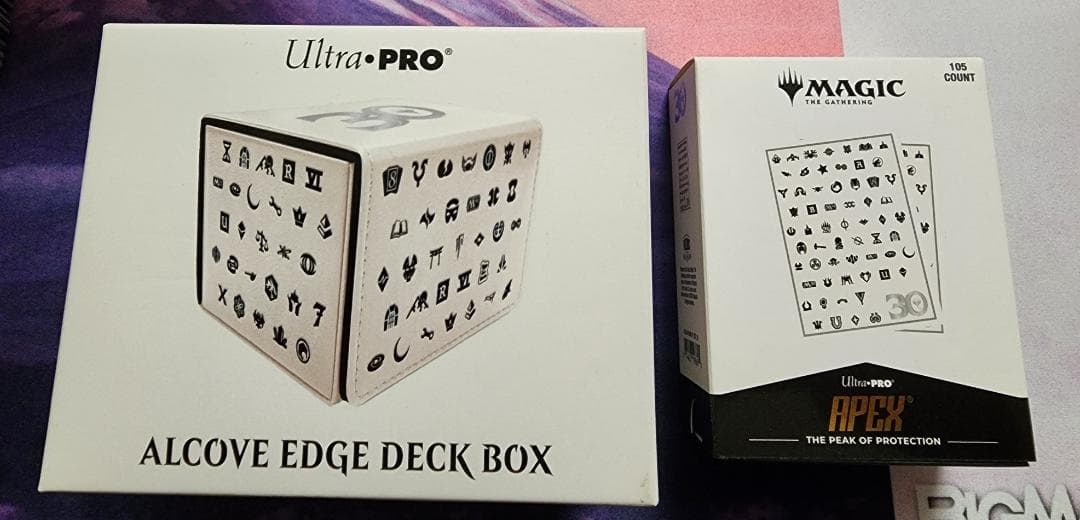 MTG　30周年　デッキケース　スリーブ　セット