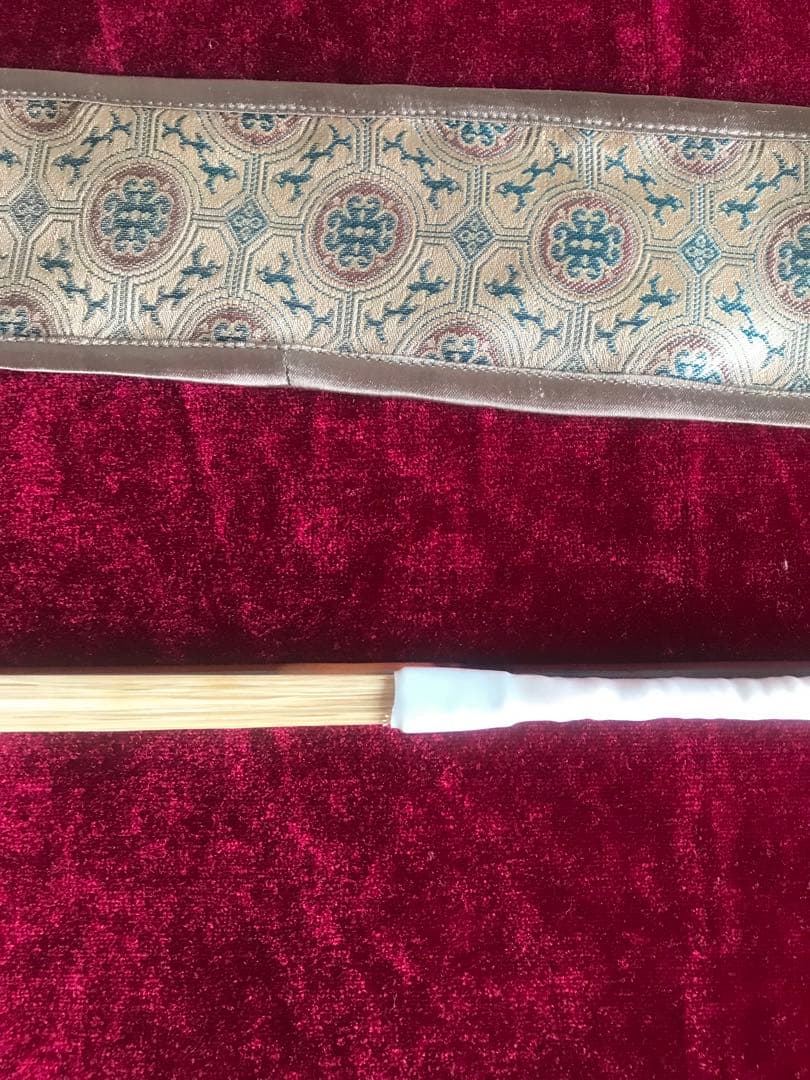 半額・二胡弓★ 中古品★紅竹★王小廸製作★上級者用★純100%白馬尾毛