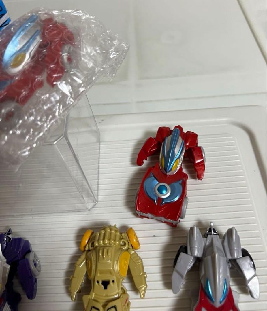 ウルトラマン　アタック変形　ウルトラビークル