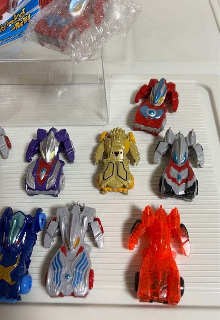 ウルトラマン　アタック変形　ウルトラビークル