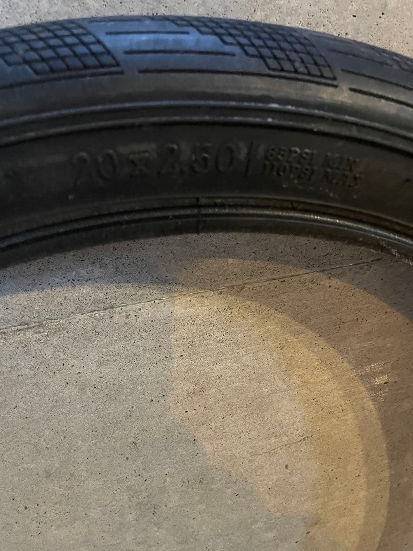 bmx ストリート　タイヤ　20インチ　2本セット