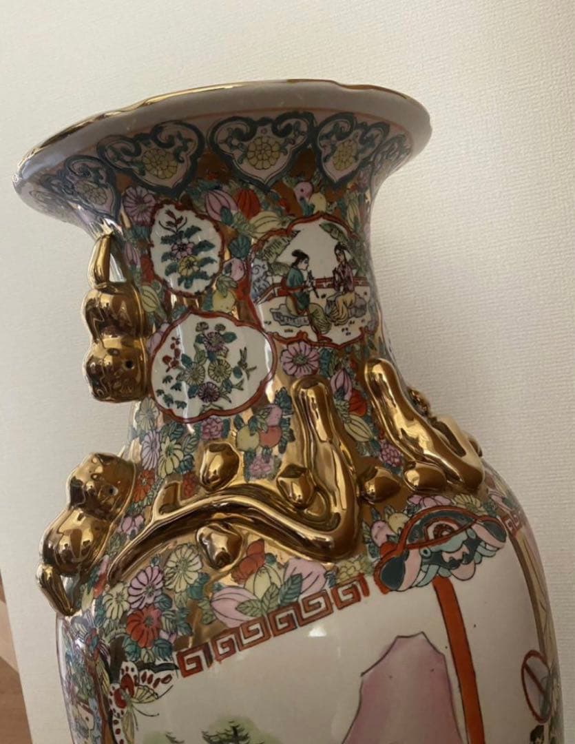 中国古美術 大型雙耳粉彩龍人物花蝶絵高さ62.5cm横幅28cm口径25.5cm