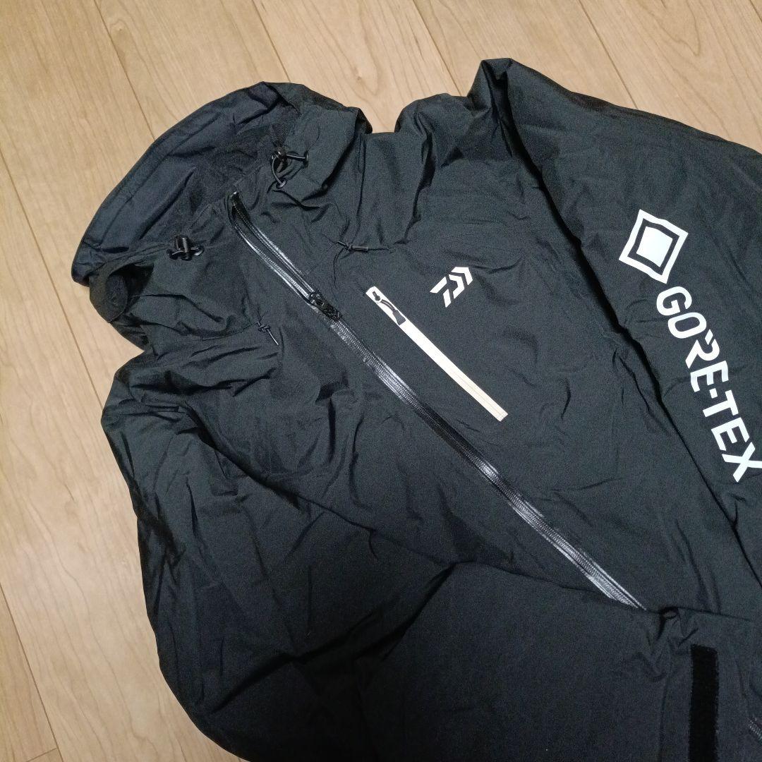 ダイワ　DW-1921 ゴアテックスウィンタースーツ　ブラック　Lサイズ　中古品