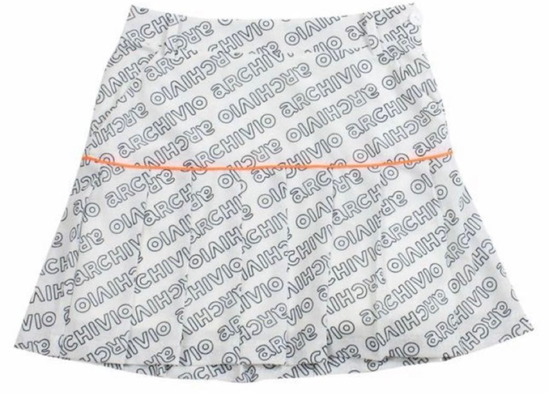 期間限定お値下げ中★アルチビオ　プリーツスカート　総柄　ブラック