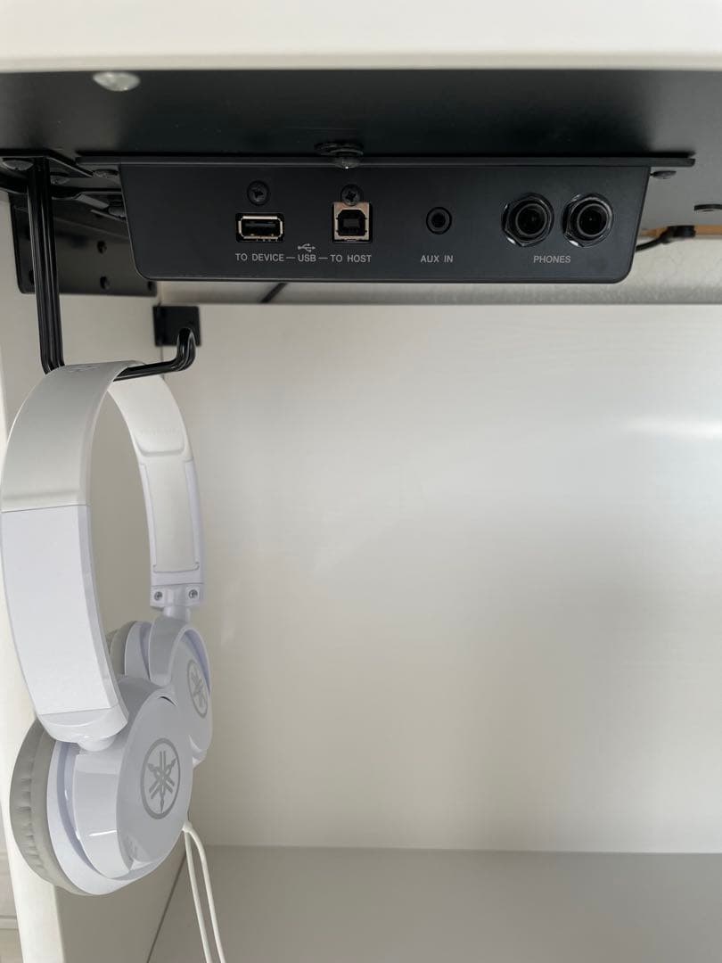 美品 ヤマハ電子ピアノ　クラビノーバSCLP 7450 ホワイト　島村楽器