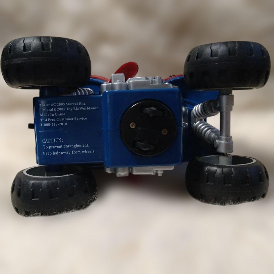 ✰レア、スパイダーマン ATV フィギュア電池式走行、前のライト点灯します。