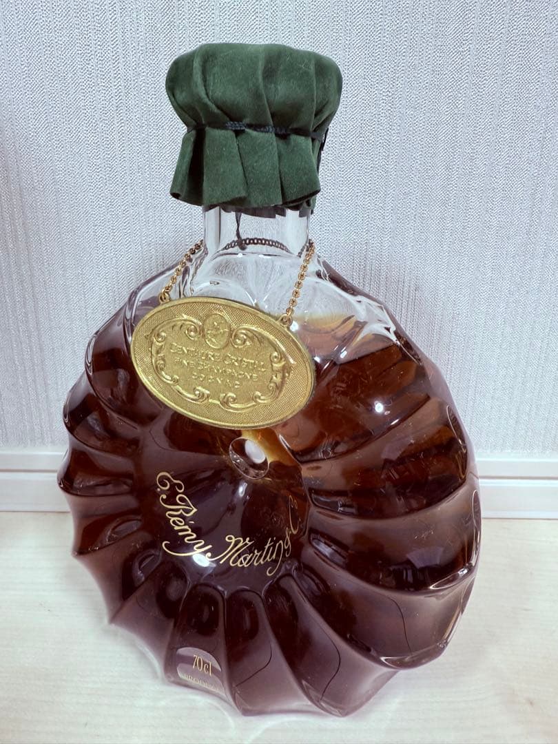 レミーマルタン　コニャック　セントークリスタル　バカラボトル