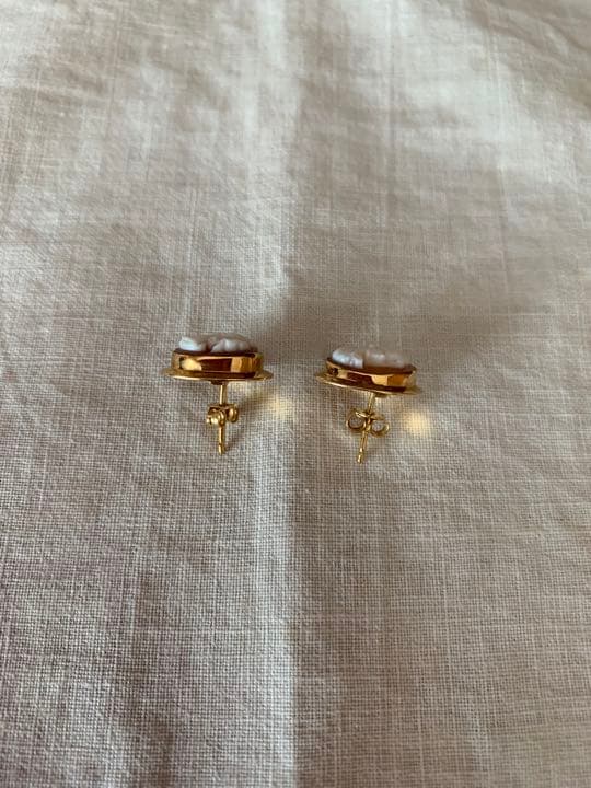 アンティークジュエリー　ピアス750(18K) カメオ　ケース付き