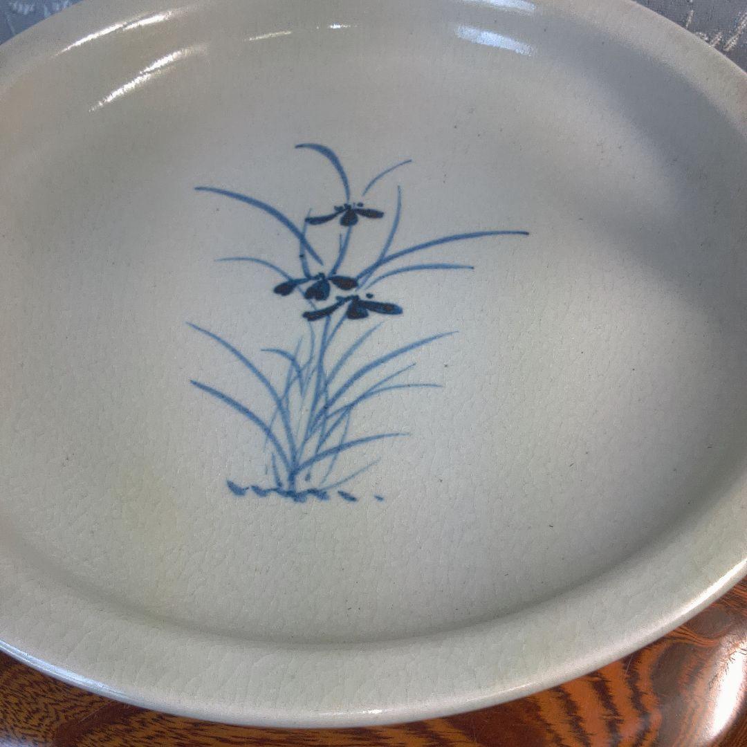 骨董１ 持ち手付き陶器皿 青い花柄中古
