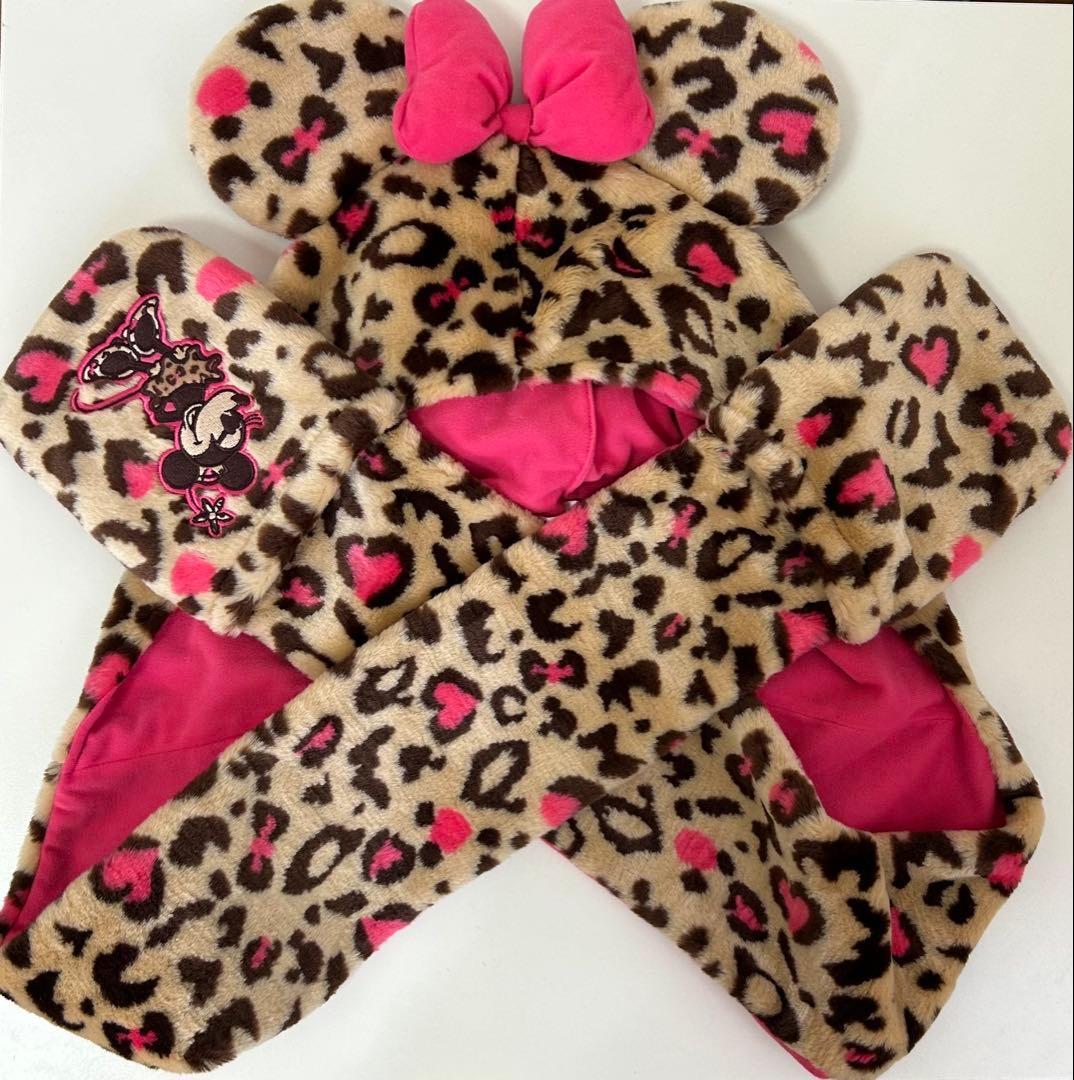 ミニーマウス ヒョウ柄　耳付きキャップ　ファンキャップ