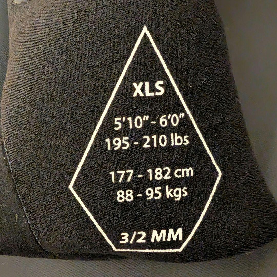 Volcom モジュラーインナースーツ