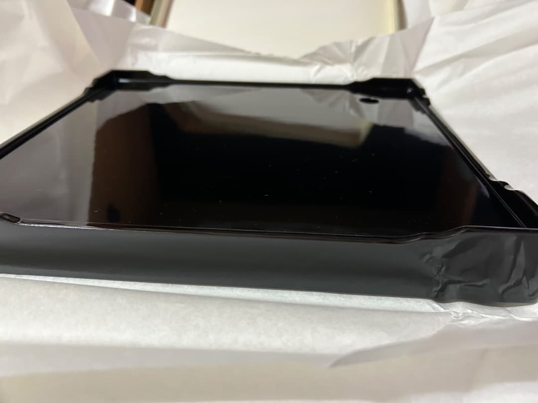 会津塗、堅地家具師、加藤邦吉の大極上、惣黒の重箱 金色の花模箱付き