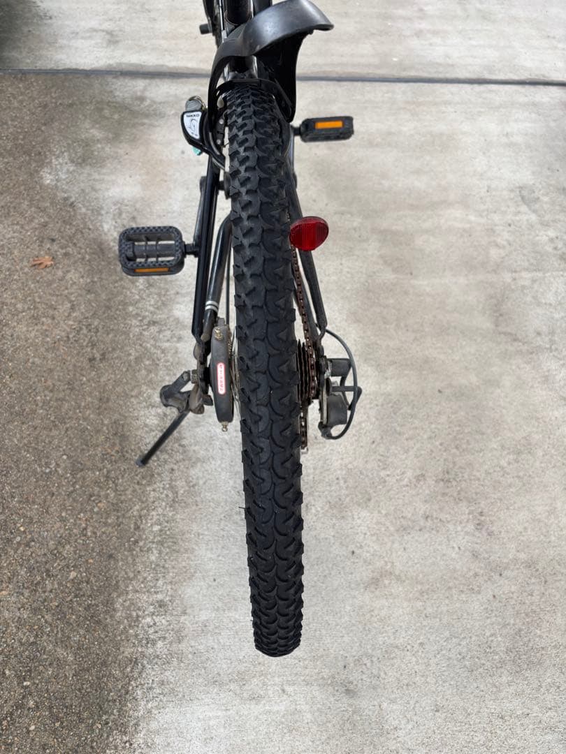 引取り限定　キッズサイクル ブラック バスケット付き　24インチ