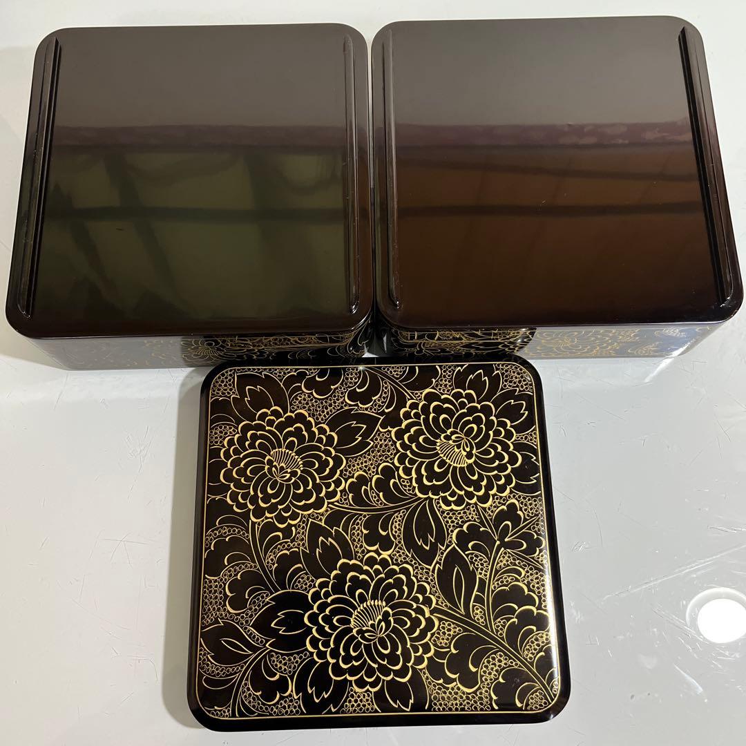 木製漆　輪島塗　沈金牡丹彫　2段重箱