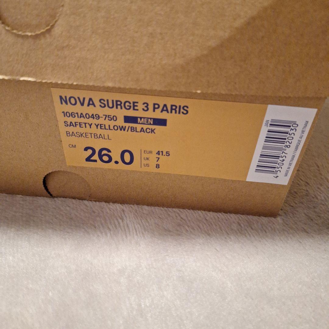 ASICS　バスケボールシューズ