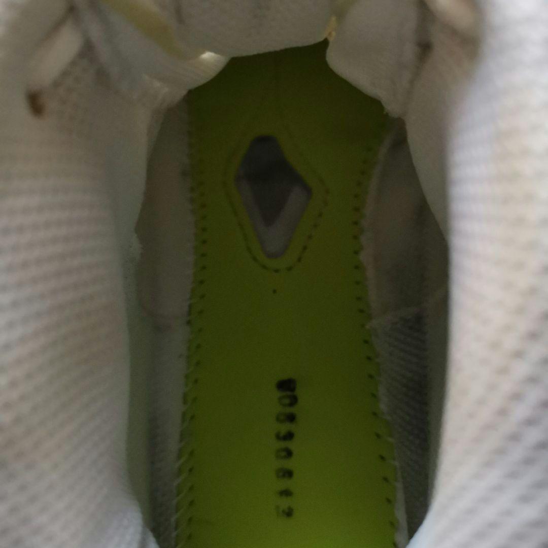 フィトネスシューズ　ミズノ