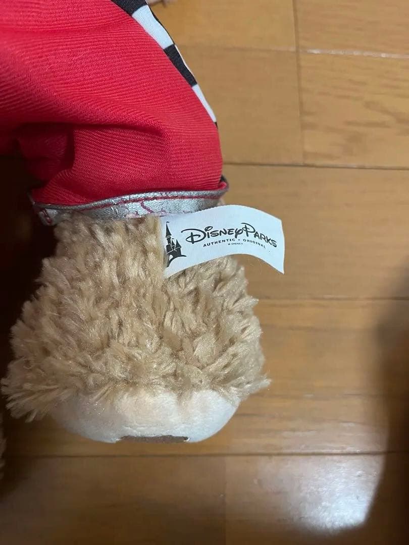 ダッフィー　ハワイ製　マックイーンコスチューム着用