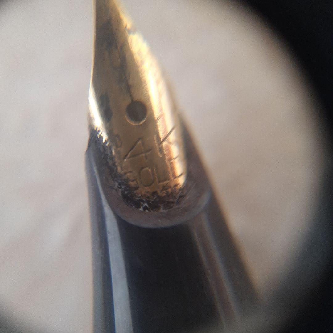 万年筆 4本セット 黒と金 ペン先 K14刻印あり