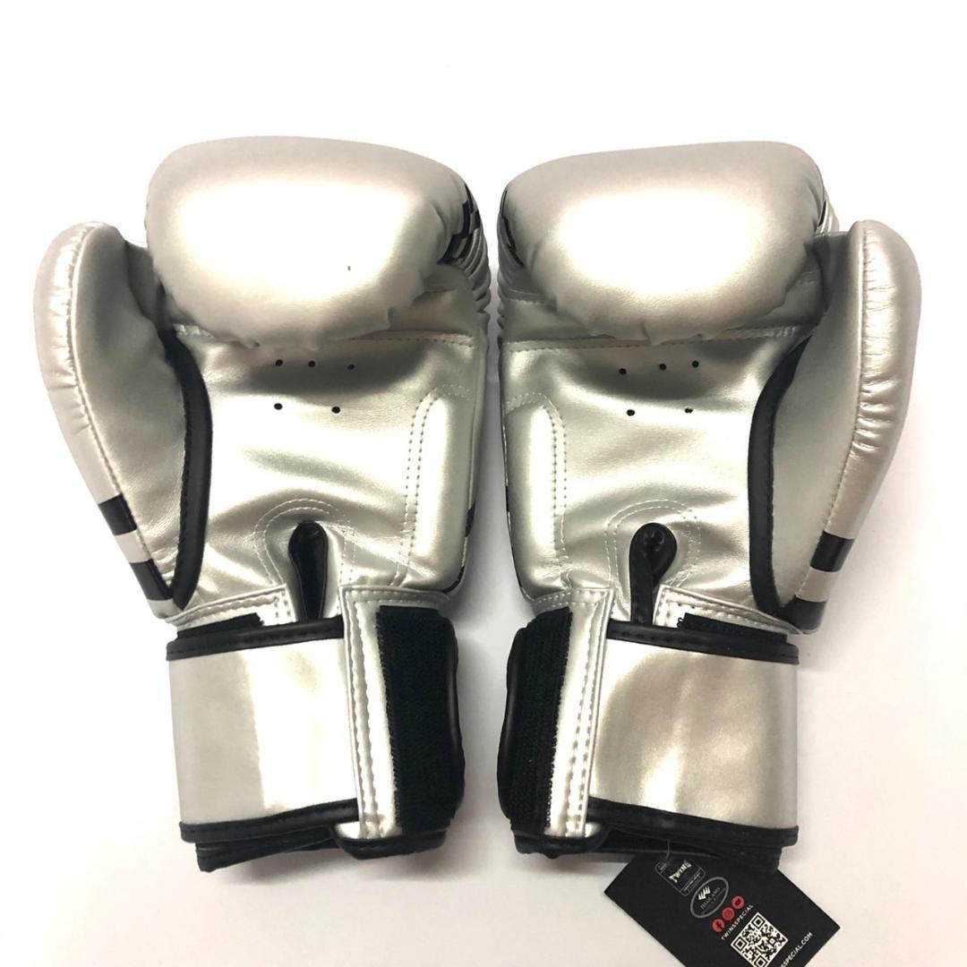 新品 正規 TWINS 本格ボクシンググローブ PU銀 /ムエタイ/ツインズ