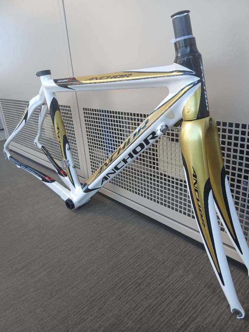 ブリヂストンANCHOR カーボン ロードバイクフレーム　RHM9　430mm