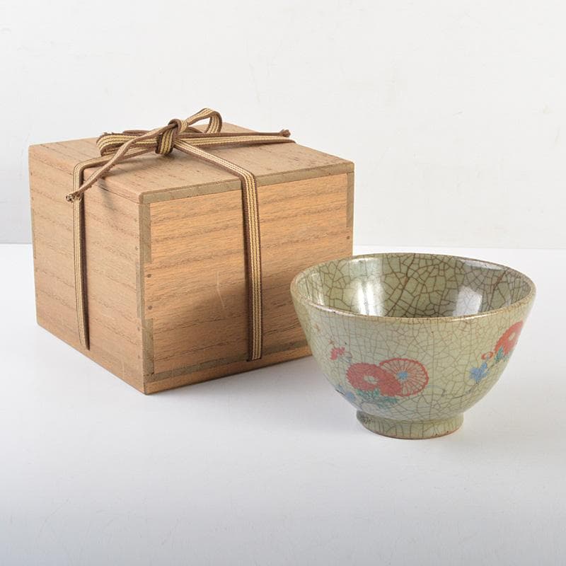 中国　哥窯　青磁　金絲鉄線　花文茶碗　金継ぎ直し　時代箱　C　6602