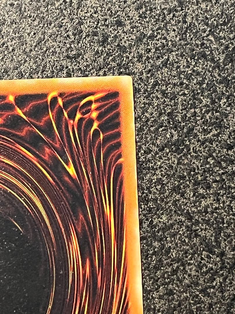 き*。様 真紅眼の黒竜　レリーフ　遊戯王