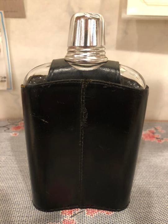 イギリス　アンティークボトルキーパー