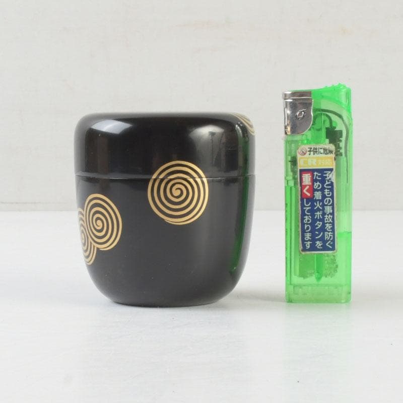 茶道具　坂下仙秀作　淡々斎好写　渦蒔絵　中棗　共箱　V　9834