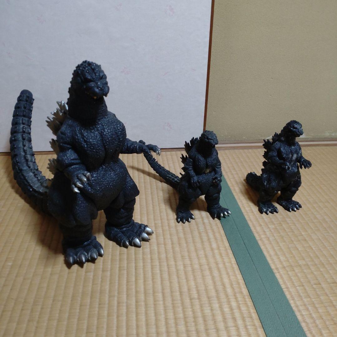 ゴジラ フィギュア 3体セット