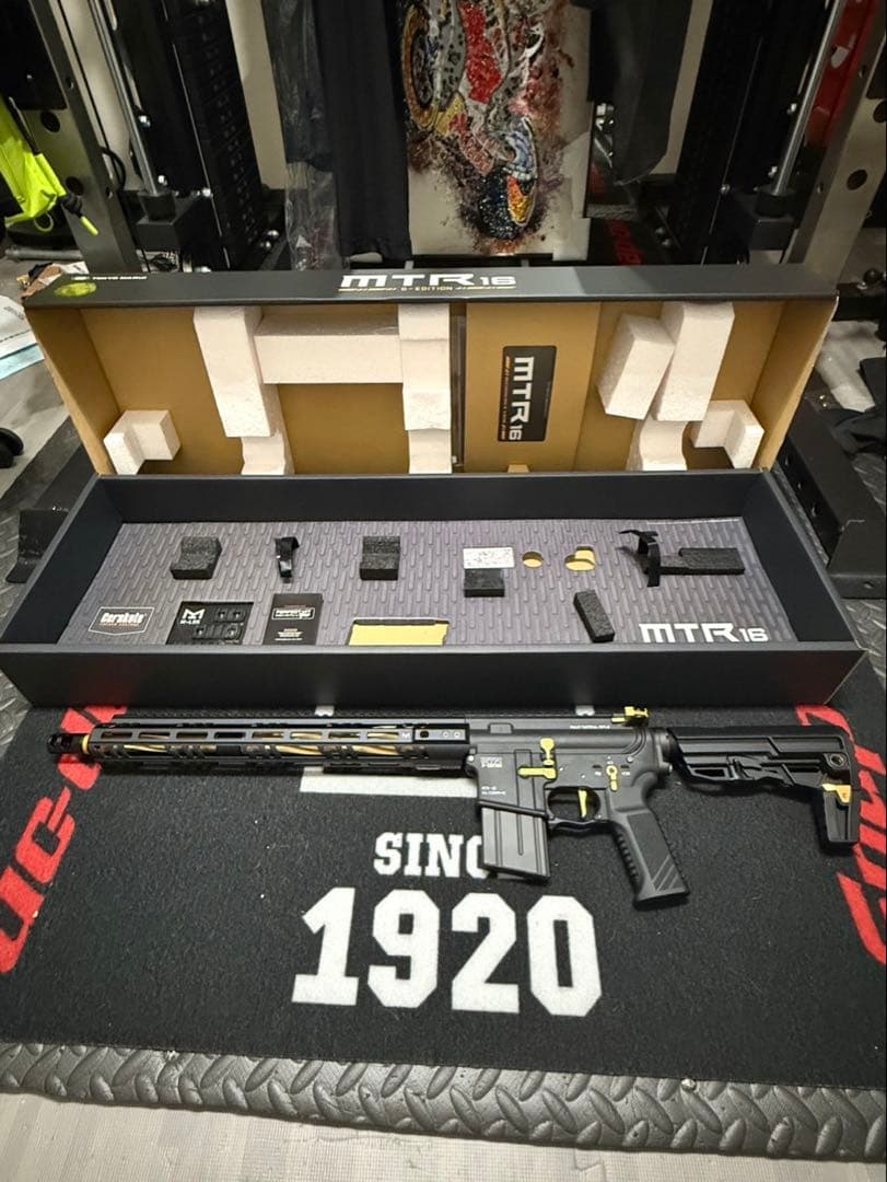 MTR16 ガスガン 黒・金　ゴールドエディション　Gエディション極美品