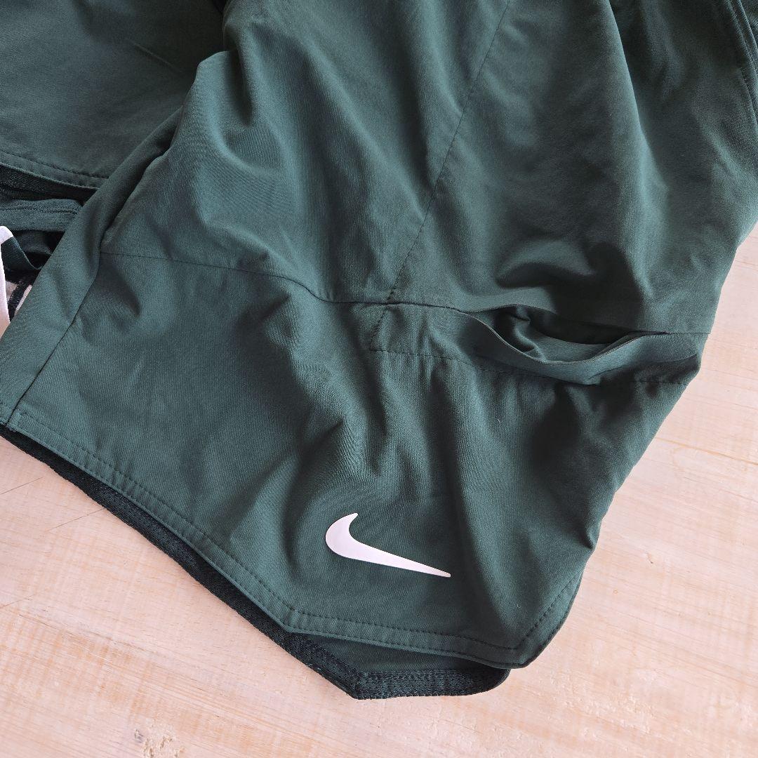 Nikeナイキ テニスウェアショーツ付き上下セット Mサイズ