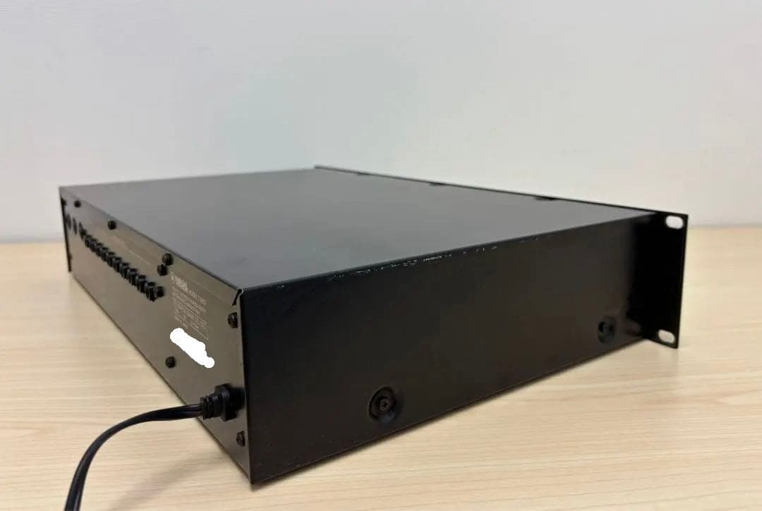 Yamaha TX802 音出し、midiなど動作確認済み、電池をソケット交換