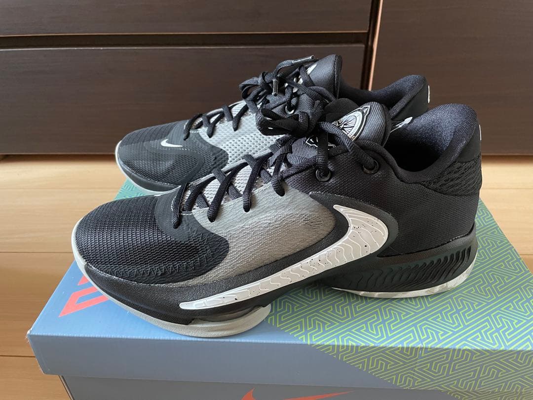 Nike FREAK4 ブラックグレー 27cm