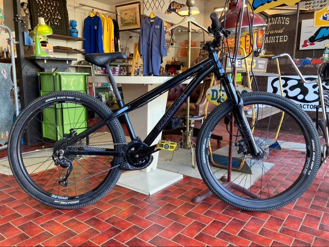 MON　FIREBALL MTB26 ハードテイル　変速あり