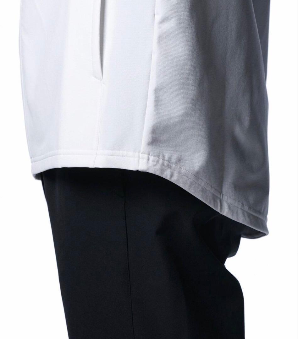 Under Armour ホワイト ウィンドブレーカー