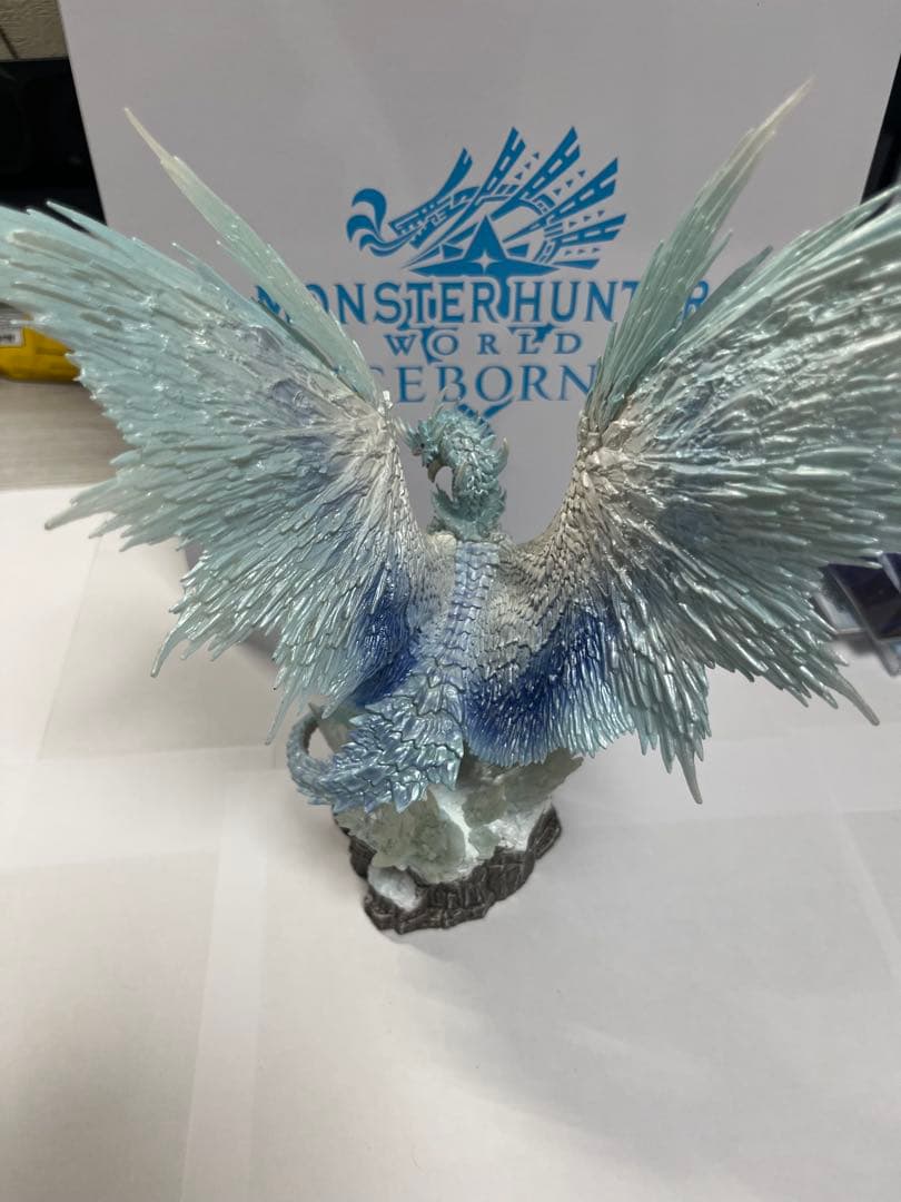 モンスター・ハンター：ワールドアイスボーンコレクターズパッケージ