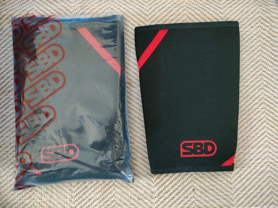 SBD ニースリーブ 2XL 試着のみ