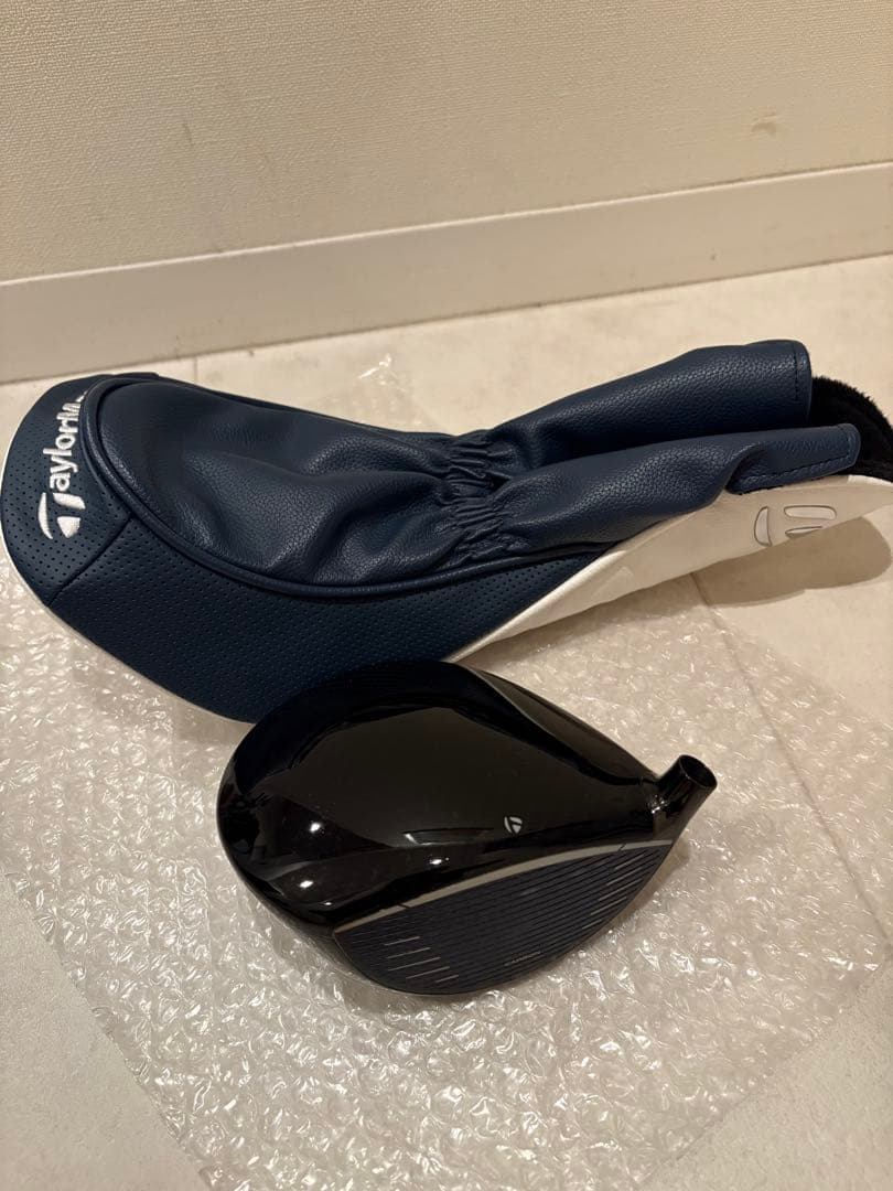 TaylorMade Qi10ドライバー 9度ヘッドとカバーとレンチ
