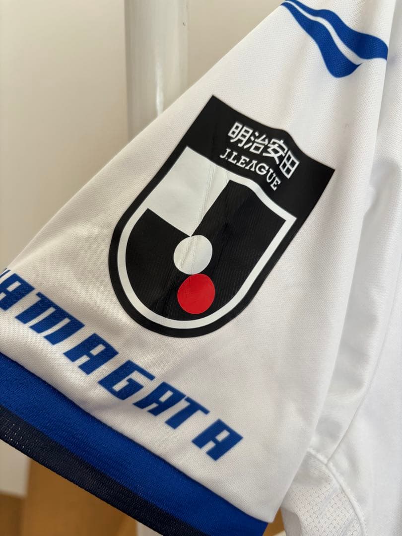 期間限定値下げ‼️モンテディオ山形 DISARO' サイン入りユニフォーム 90番