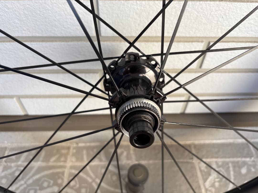 DURA-ACE C60 カーボンホイール　 クリンチャータイヤ