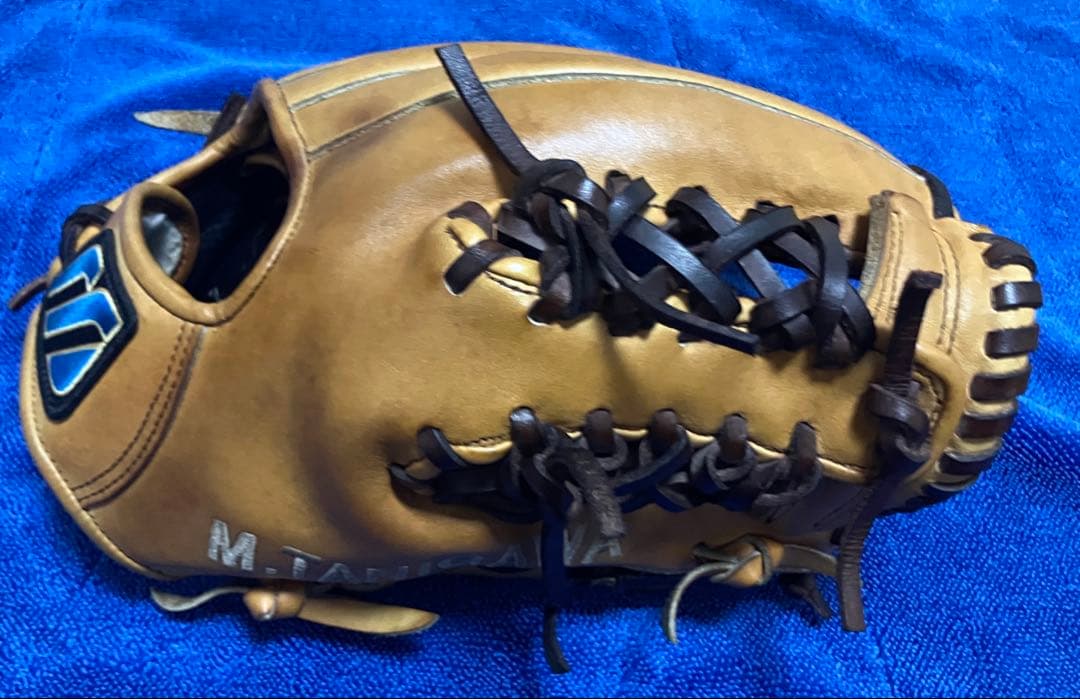 MIZUNO ビューリーグ　オーダー　内野用　刺繍あり　信義