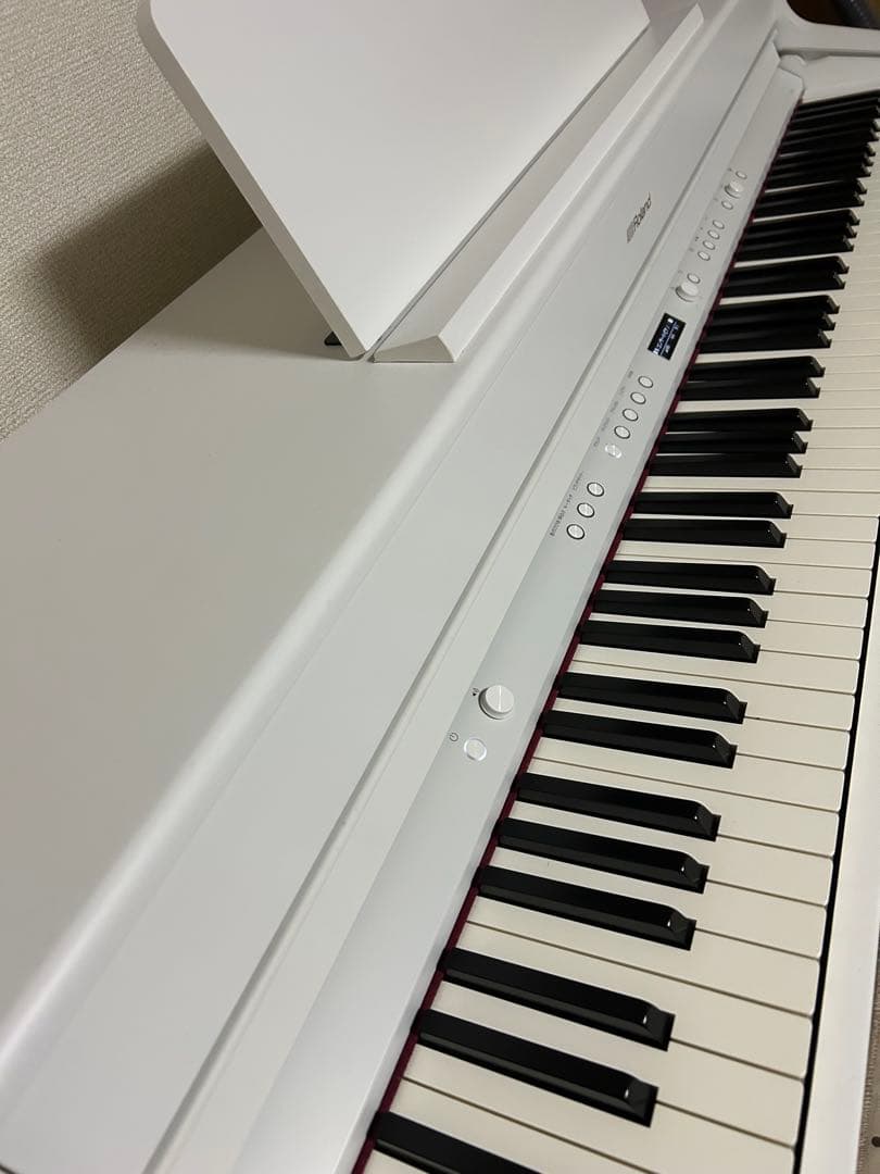 Roland HP-702 ホワイト電子ピアノ 88鍵 椅子付き