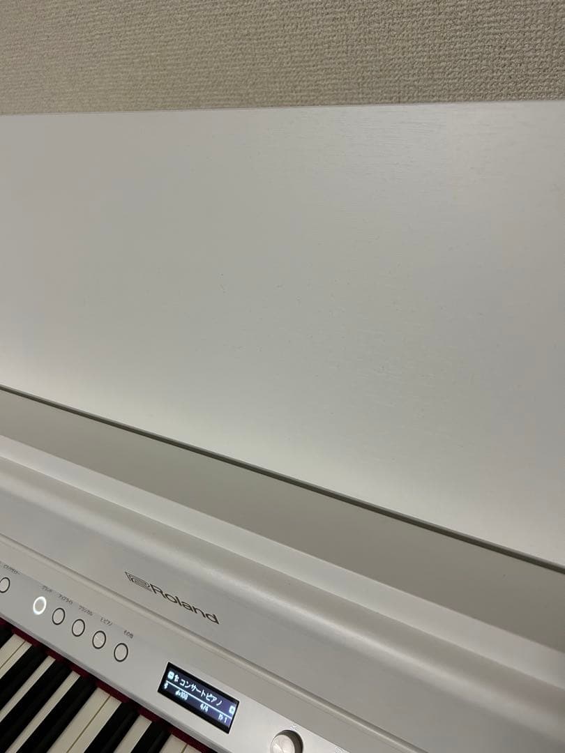 Roland HP-702 ホワイト電子ピアノ 88鍵 椅子付き