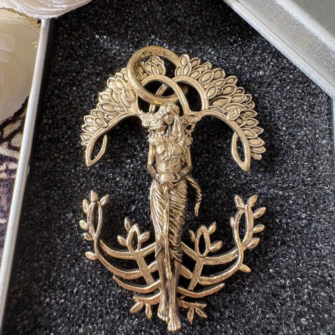 エルデンリング　黄金樹の恩寵 +2