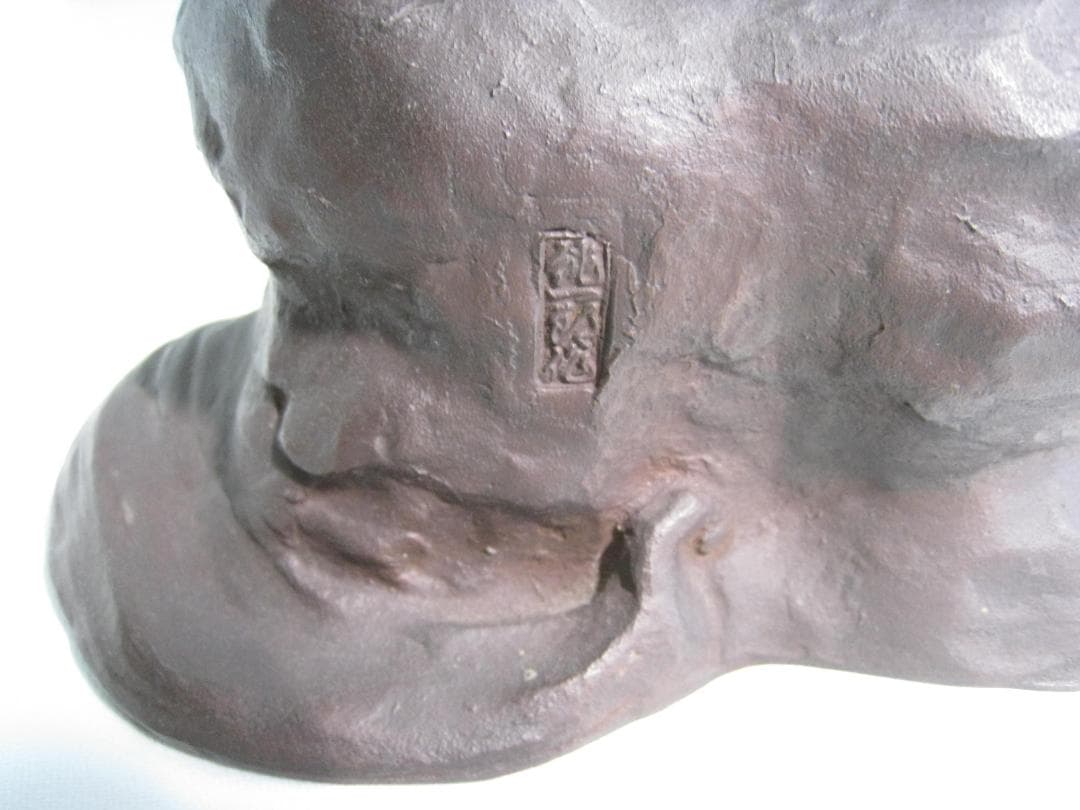 宮本武蔵像　　ブロンズ製　　船の魯を手にし巌流島の戦い