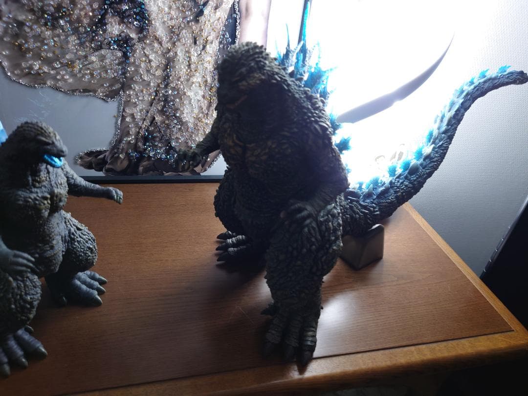 ゴジラマイナスワン発光バージョン東宝30センチシリーズ少年リュック限定版