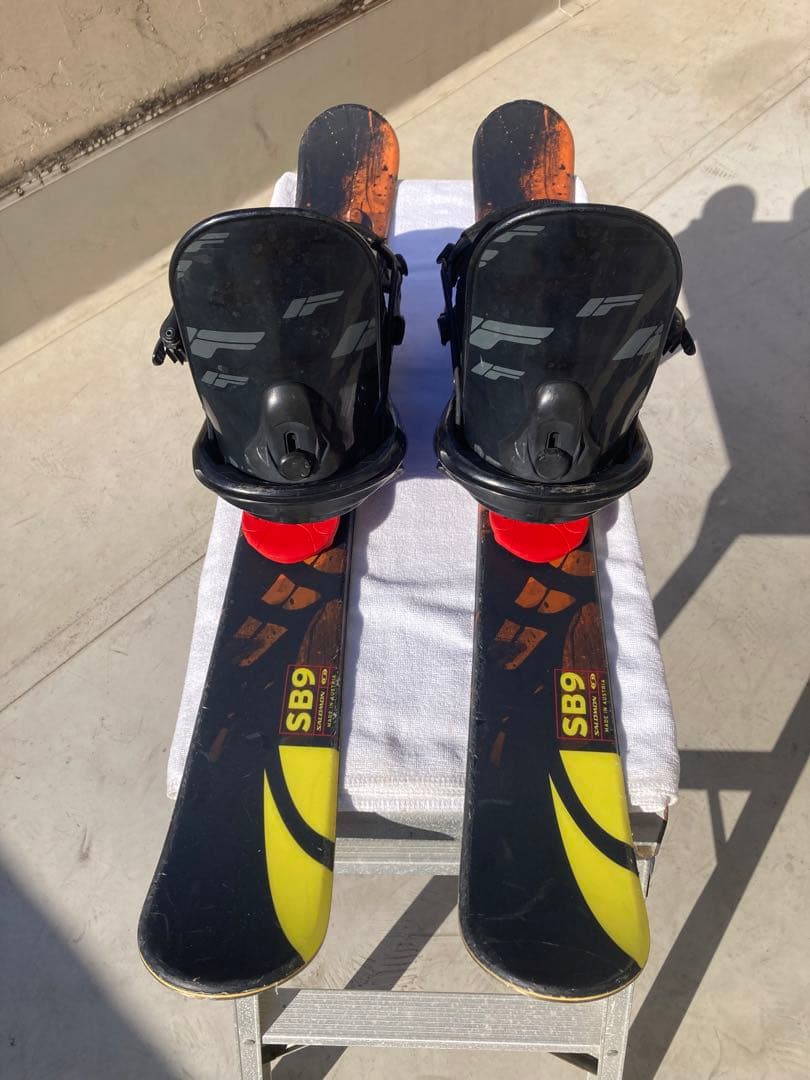 ショート(ファン)スキー　スノーボード　ブーツ用SALOMON×FLUX 赤