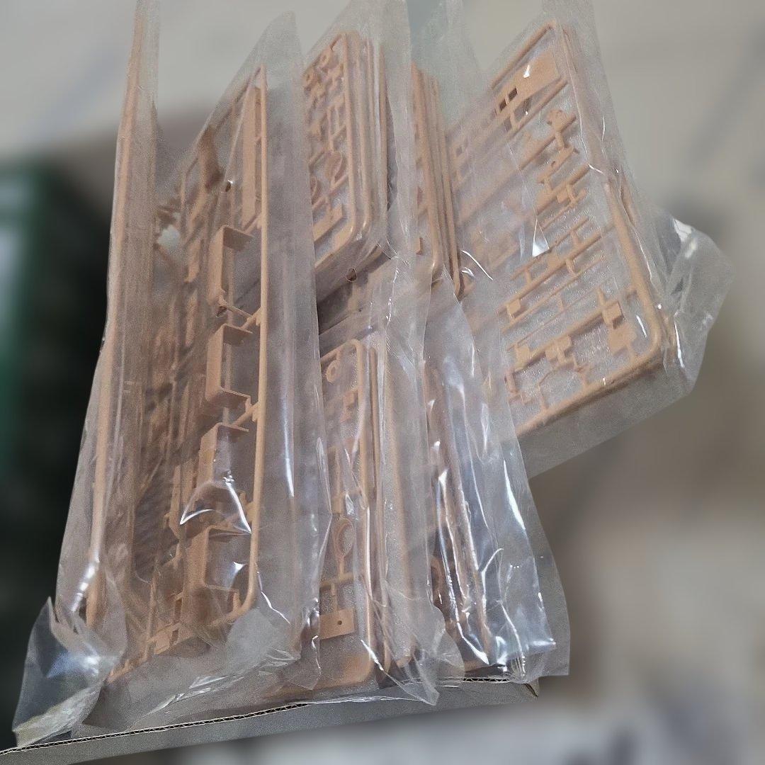 M1070トラックトラクター & M1000重機輸送トレーラー