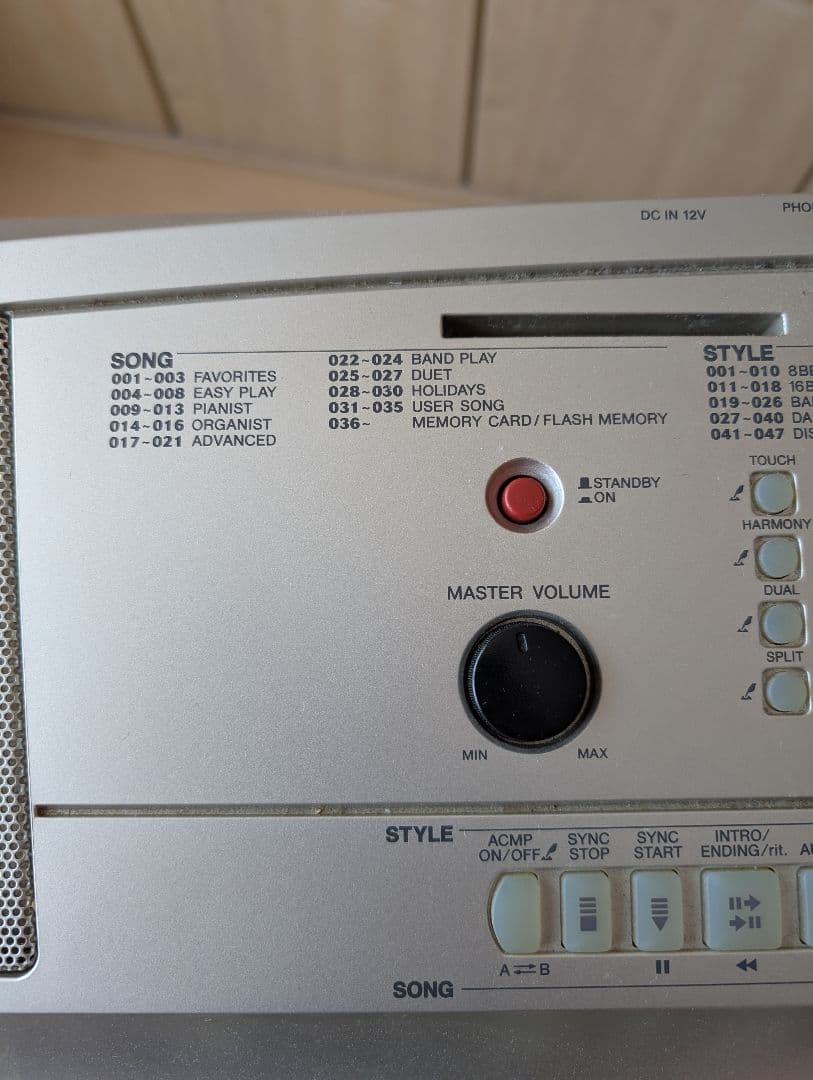 ヤマハ　DGX-505 88鍵　PortableGrand　04年　中古　難有