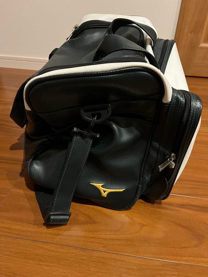 ミズノプロ　セカンドバック　グリーン×ホワイト